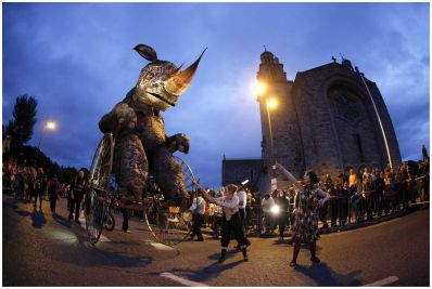 Galway_International_Arts_Festival_Galway_City_courtesy_Failte_Ireland.jpg