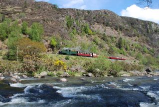 welsh_highland_railway.jpg