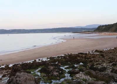 2._Benllech_Beach.jpg