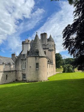 17._Castle_Fraser.jpg