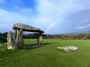 Pentre_Ifan_-_Copy.jpg