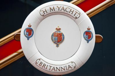 Royal_Yacht_Britannia_Lifebuoy.jpg